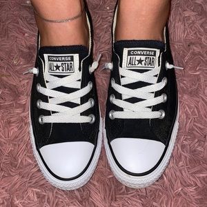 Women’s Converse Chuck Taylors size 8